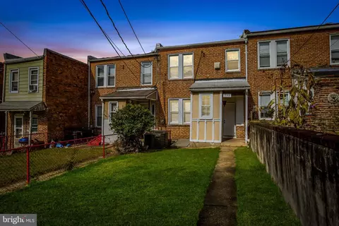733 Argonne Dr, Baltimore, MD 21218 photo 2