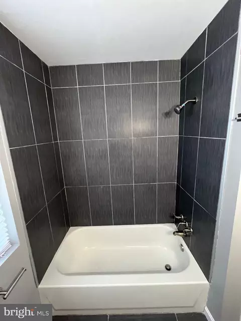 2810 Erdman Ave, Baltimore, MD 21213 photo 14