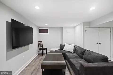 6007 Carter Ave, Baltimore, MD 21214 photo 23