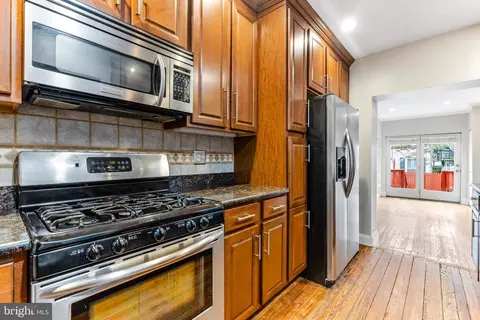2333 Eastern Ave, Baltimore, MD 21224 photo 7