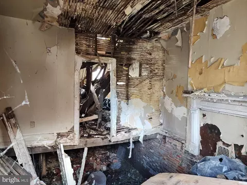 323 S Stricker St, Baltimore, MD 21223 photo 2