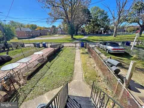 4311 Eldone Rd, Baltimore, MD 21229 photo 4