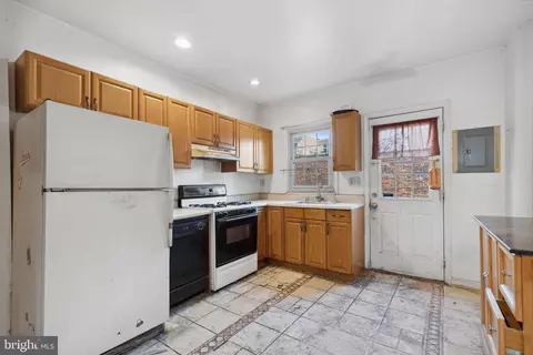 1603 Marshall St, Baltimore, MD 21230 photo 13