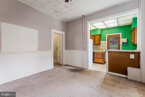 2405 Hamilton Ave, Baltimore, MD 21214 photo 11