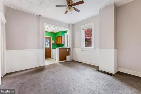 2405 Hamilton Ave, Baltimore, MD 21214 photo 9