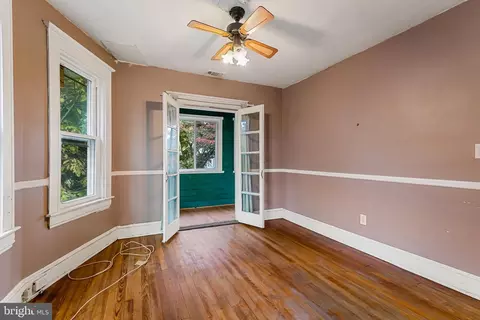 2405 Hamilton Ave, Baltimore, MD 21214 photo 24