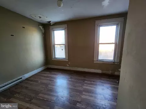 709 Denison St, Baltimore, MD 21229 photo 11