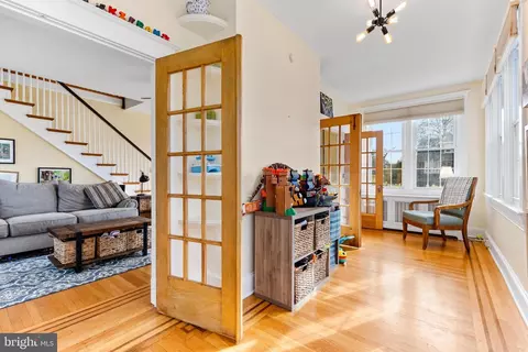 8 Mallow Hill Rd, Baltimore, MD 21229 photo 15