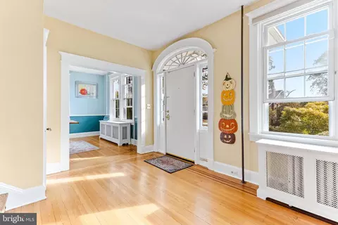 8 Mallow Hill Rd, Baltimore, MD 21229 photo 17