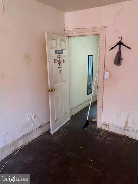 1019 E Preston St, Baltimore, MD 21202 photo 28