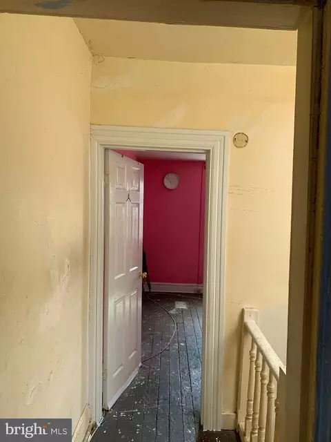 1019 E Preston St, Baltimore, MD 21202 photo 5