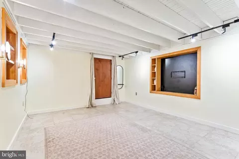 1452 Hull St, Baltimore, MD 21230 photo 24