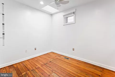 1452 Hull St, Baltimore, MD 21230 photo 31