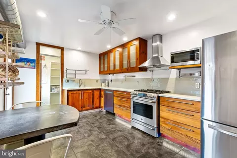 1452 Hull St, Baltimore, MD 21230 photo 15