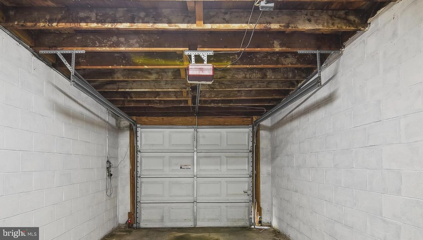 Undisclosed, Baltimore, MD 21217 photo 16