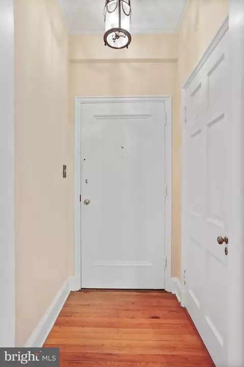 6 Upland Rd #K-3, Baltimore, MD 21210 photo 9