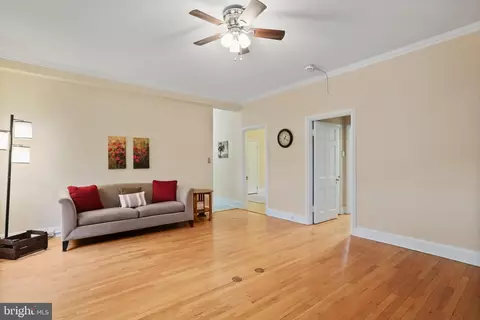 6 Upland Rd #K-3, Baltimore, MD 21210 photo 10
