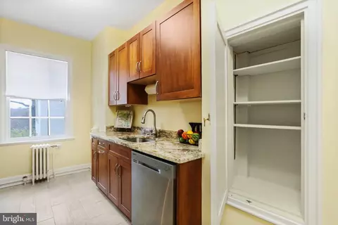 6 Upland Rd #K-3, Baltimore, MD 21210 photo 15