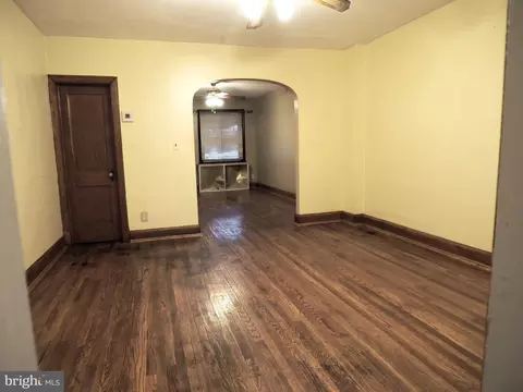 3325 Elbert St, Baltimore, MD 21229 photo 5