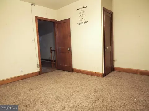 3325 Elbert St, Baltimore, MD 21229 photo 9