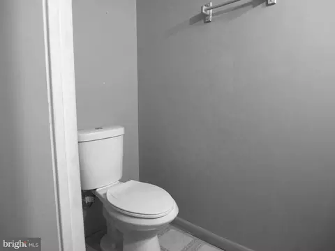 3325 Elbert St, Baltimore, MD 21229 photo 18