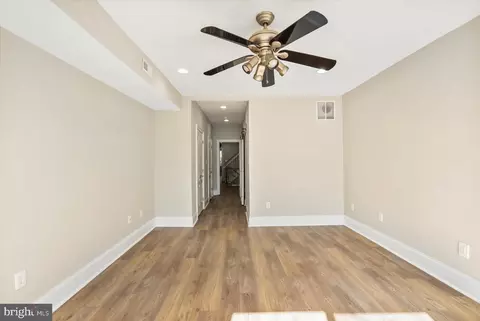 1821 E Pratt St, Baltimore, MD 21231 photo 16