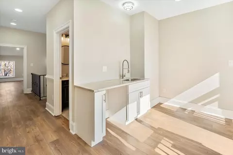 1821 E Pratt St, Baltimore, MD 21231 photo 39