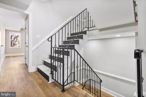 1821 E Pratt St, Baltimore, MD 21231 photo 23