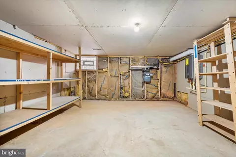 1821 E Pratt St, Baltimore, MD 21231 photo 43