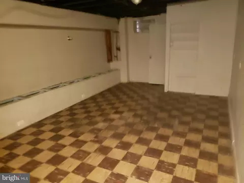 3404 E Fairmount Ave, Baltimore, MD 21224 photo 9