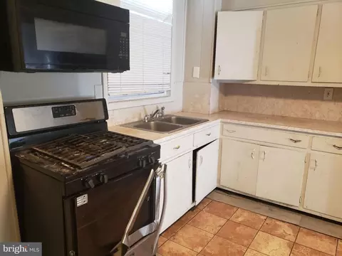 3404 E Fairmount Ave, Baltimore, MD 21224 photo 6