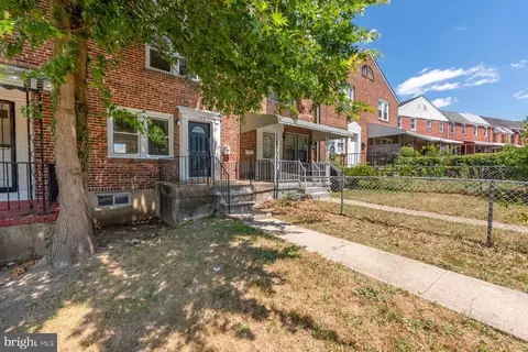 Other - 107 Upmanor Rd, Baltimore, MD 21229 photo 3 of 10