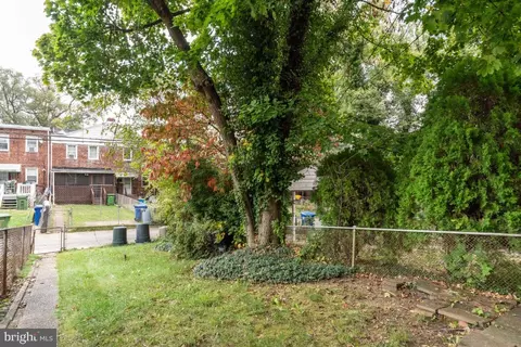 51 Upmanor Rd, Baltimore, MD 21229 photo 22