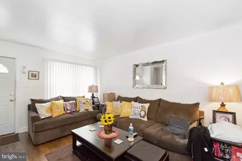 51 Upmanor Rd, Baltimore, MD 21229 photo 6