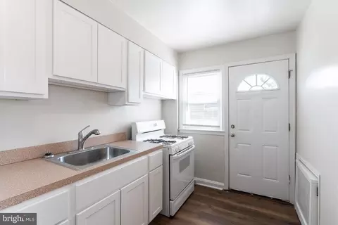 4249 Rokeby Rd, Baltimore, MD 21229 photo 7