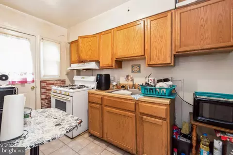3812 Rokeby Rd, Baltimore, MD 21229 photo 9