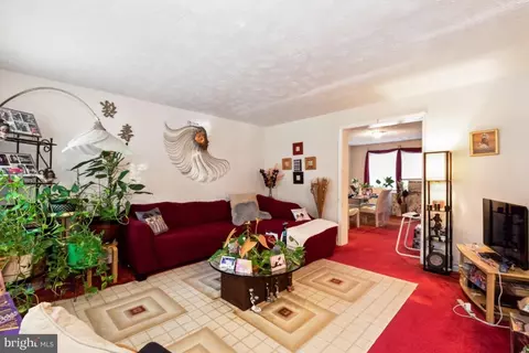 1534 Ramblewood Rd, Baltimore, MD 21239 photo 5
