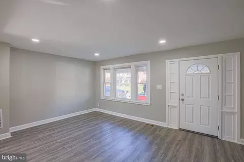 5402 Gist Ave, Baltimore, MD 21215 photo 8