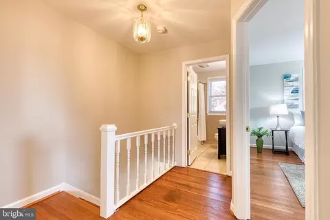 923 E Lake Ave, Baltimore, MD 21212 photo 16