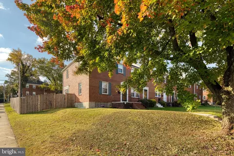923 E Lake Ave, Baltimore, MD 21212 photo 7