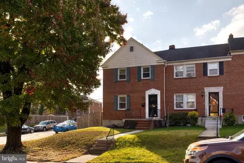 923 E Lake Ave, Baltimore, MD 21212 photo 6