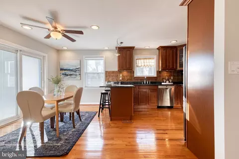923 E Lake Ave, Baltimore, MD 21212 photo 10