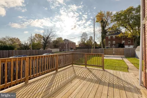 923 E Lake Ave, Baltimore, MD 21212 photo 5