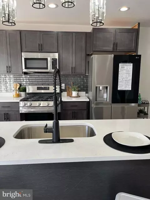 111 Denison St, Baltimore, MD 21229 photo 13