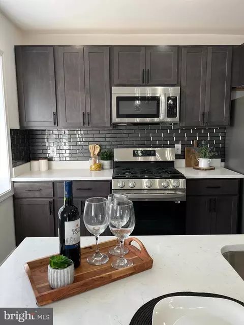 111 Denison St, Baltimore, MD 21229 photo 12