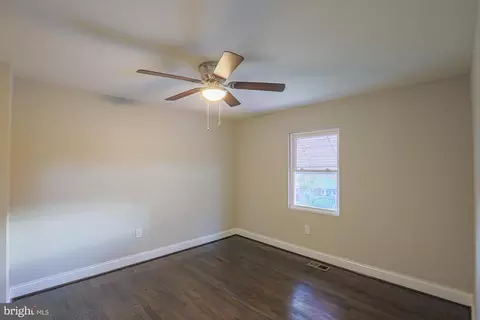 5433 Nelson Ave, Baltimore, MD 21215 photo 13