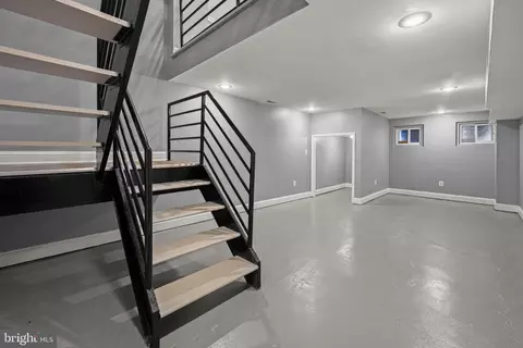 1260 James St, Baltimore, MD 21223 photo 16