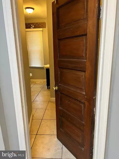 2015 Robb St, Baltimore, MD 21218 photo 15