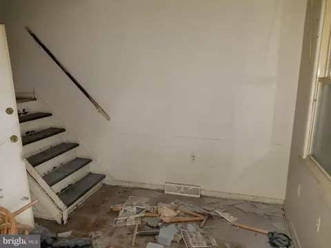 2712 Prospect St, Baltimore, MD 21216 photo 2