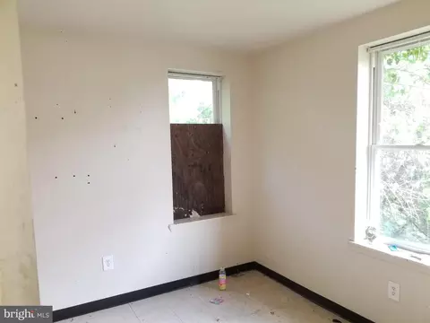 510 E 26th St, Baltimore, MD 21218 photo 7